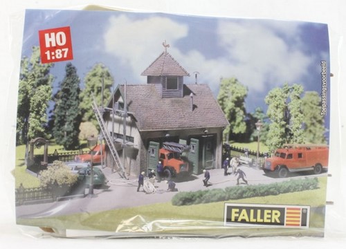 Faller 130268 H0 - Dorpsbrandweerkazerne (Poly Bag)