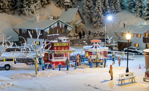 Faller 134001 H0 - 2 KERSTMARKTKRAAMPJES