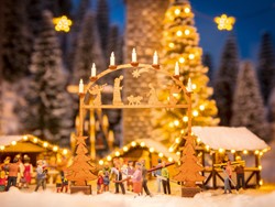 Noch 14391 H0 - Ingangsboog Kerstmarkt