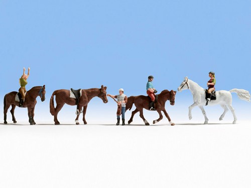Noch 15630 H0 - Ruiters met paarden