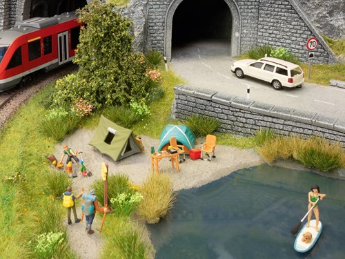 Noch 16201 H0 - De Camping, figuren themawereld