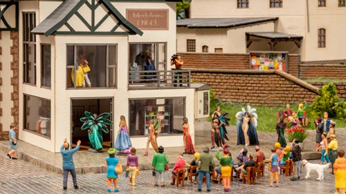 Noch 16241 H0 - Modewinkel, figuren themawereld