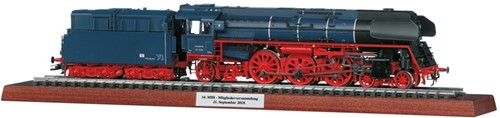 Märklin 39208 H0 - Stoomlocomotief BR 10.5 DR/DDR MHI-ledenvergadering 2018