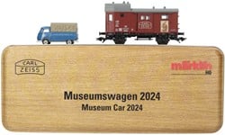Märklin 48124 H0 - Bagagewagen Type Tbes-t-66 ‘Carl Zeiss’ met Volkswagen T1 Bulli Museumwagen 2023 DB