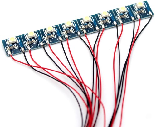 Lais DCC 860041 - 8 PCS Pre Wired 3528 SMD LED With Resistor Cold White Color