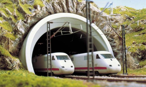 Busch 7021 H0 - ICE Tunnelingang