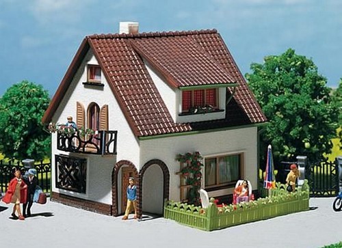 Faller 130200 H0 - Huis met Dakkapel