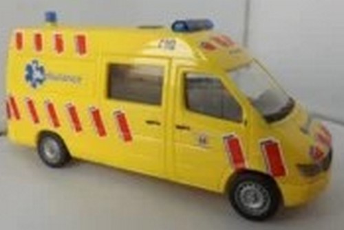 Herpa 1353 H0 - Mercedes Benz Sprinter Ambulance Zoetermeer Exclusive Series