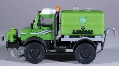 Kibri 11124 H0 - Mercedes Benz Unimog met Zunhammer Drijfmestsproeier Raiffeisen Groen