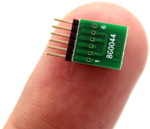Lais DCC 860044 H0/N - 6 Pin Decoder Blanking Plug (Recht)