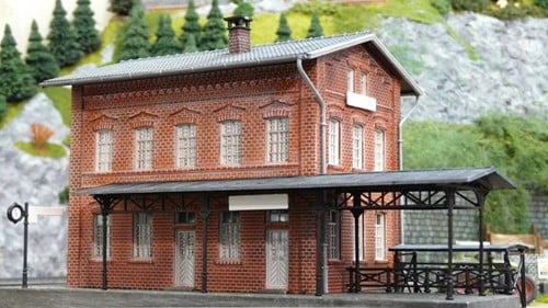 Pola 1000 H0 - Station Waldbrunn (Poly Bag)