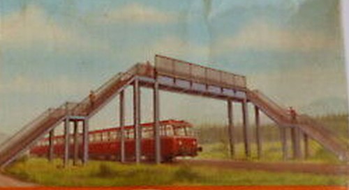 Pola B268 N - Voetgangersbrug