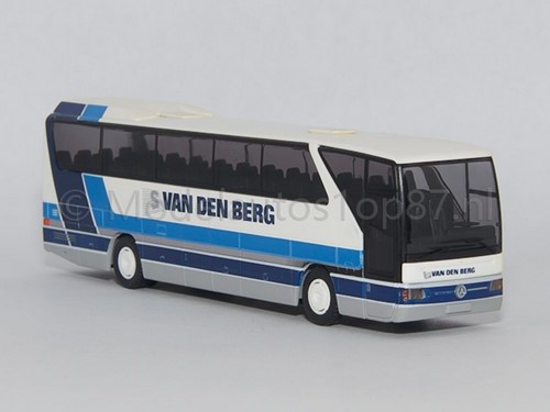 Rietze 2412 H0 - Mercedes Benz Tourbus Van Den Berg