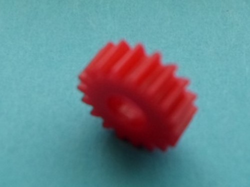 Roco 86454  - Zahnrad Z=18 M0!4 gerade - rot