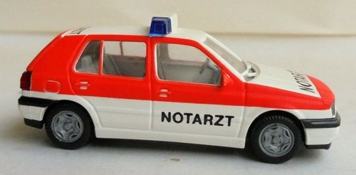 Wiking 071 01 H0 - Volkswagen Golf Notartzt