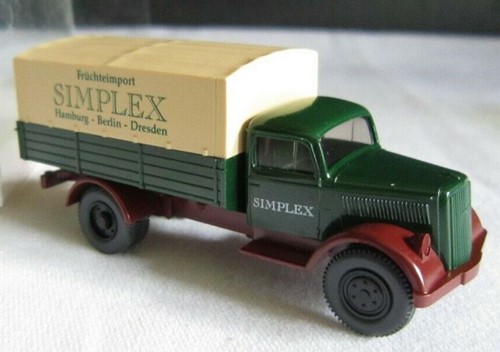 Wiking 840 03 24 H0 - Opel Blitz Groen/Beige Simplex